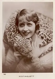Vintage Celebrity Photos Stampe: Mistinguett / Leopard