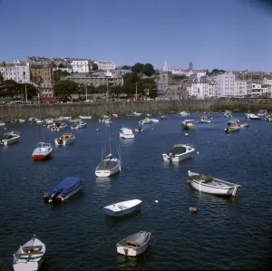 Coastal Town Scenery Stampe: (insert)