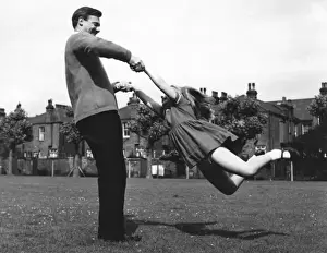 Family Moments From The Past Stampe: In the Park