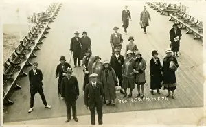 English Seaside Piers Stampe: The Pier
