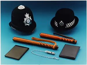 Polizia Stampe: Equipaggiamento della Polizia