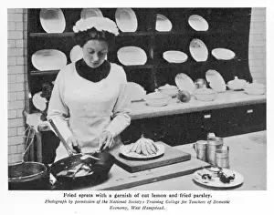 Historical Food Images Stampe: Preparing Sprats