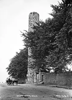 Horse Drawn Vehicle Images Stampe: Round Tower, Kells