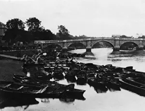 River Thames Transport Stampe: Empty Thames Punts