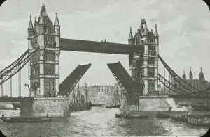 Historic Tower Bridge Image Stampe: Tower Bridge