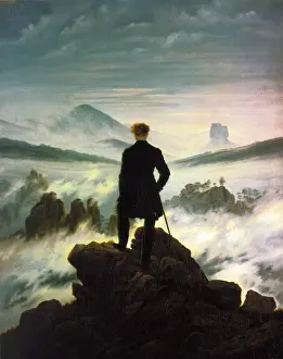 Pellegrino sopra il mare di nebbia