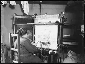 Traditional Weaving Techniques Stampe: Weaving a Tapestry