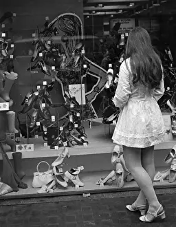 Mini Dress Fashion Stampe: Window Shopping