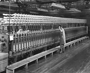 Heinz Zinram Photography Stampe: Yarn rolling machine