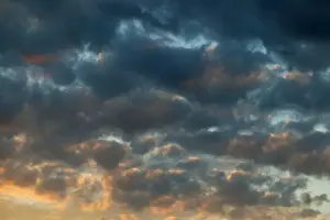 Stratocumulus Clouds Stampe: Sky & stratocumulus clouds
