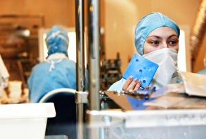 Medical Technology Equipment Stampe: Assembling plasma filter units