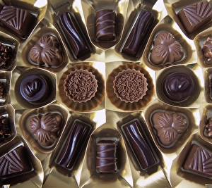 High Calorie Foods Stampe: Assorted chocolates