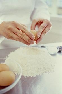Food Preparation Techniques Stampe: Egg and flour