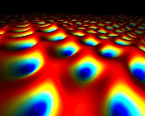 Stampe di La superficie metallica al livello quantistico. Questa rappresentazione della superficie metallica viene ottenuta applicando la tecnica di spin-echo del 3He Immagini datate 2007 ottobre: Superficie metallica al livello quantistico
