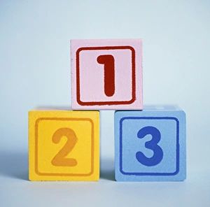 Stampe di Blocchi numerici. Blocchi giocattolo che rappresentano i numeri uno, due e tre Immagini datate novembre 2007: Blocchi numerici