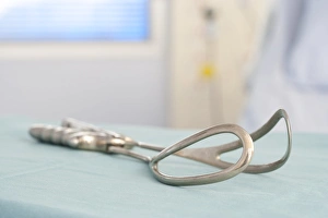 Medical Instrument Stampe: Obstetric forceps