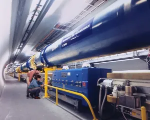 Stampe di Il Collettore di Hadrone Grandi Immagini datate 2004 luglio: Immagine composta del Collezionatore di particelle grandi (Large Hadron Collider)