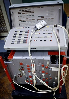 Soviet Space Technology Stampe: Russian spacecraft computer