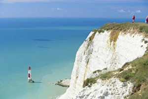 Chalk Cliffs England Stampe: Beachy Head and lighthouse on chalk cliffs, East Sussex, England, UK, Europe