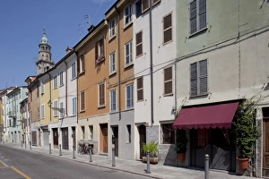 Emilia Romagna Tourist Attractions Stampe: Colourful architecture, Parma, Emilia Romagna, Italy, Europe