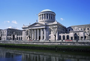 Dublin Landmark Stampe: Four Courts