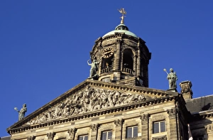 Royal Palace Amsterdam Stampe: Detail of the decoration of the upper part and clock
