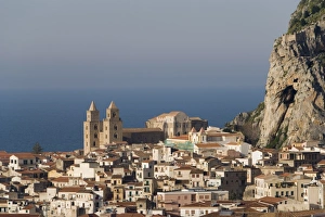 Cefalu Cathedral Stampe: Distant view of Cathedral