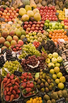 Fresh Fruit And Vegetable Display Stampe: Fruit and vegetable display