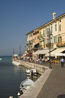 Lake Garda Holidays Stampe: Harbourside