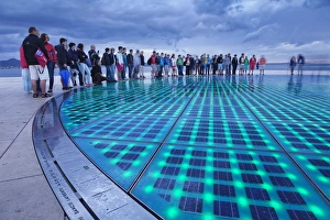 Croatia Tourism Stampe: Installation Greetings To The Sun by Nikola Basic at dusk