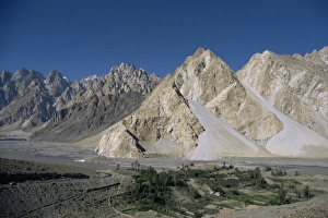 Immagini Correlate Stampe: Passo di Khunjrabad