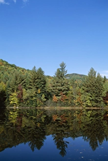 North America Natural Scenery Stampe: Lake reflections