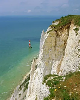 Beachy Head Lighthouse Stampe: Lighthouse and chalk cliffs at Beachy Head, near Eastbourne, East Sussex, England, UK