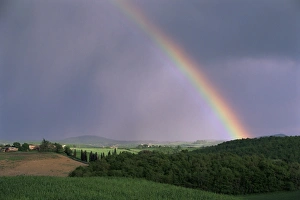 Tuscan Countryside Scenery Stampe: Rainbow after a storm