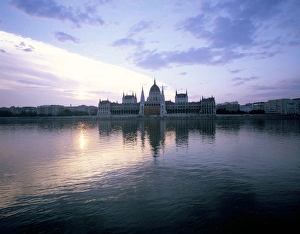 Budapest Hungary Stampe: River Danube