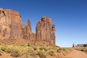 Colorful Rock Formations In USA Stampe: Rock formations, Monument Valley, Navajo Tribal Park, Arizona, United States of America