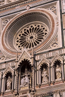 Italian Renaissance Architecture Style Stampe: Rose window and facade of polychrome marble of