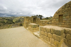 Temple Of The Sun Stampe: Upper level of the Temple of the Sun