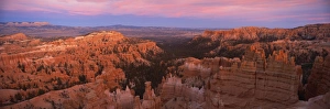 Rugged Rock Formations USA Stampe: View from Sunset Point at sunset