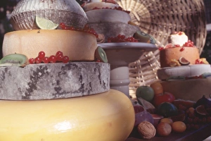 Cheese And Fruit Platter Stampe: Cheese and fruit