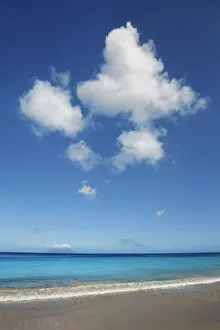 Cumulonimbus Cloud Formation Stampe: Cloud impression at ocean - Seychelles, Mahe, Baie Beau Vallon - Indian Ocean