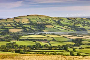 Welsh Landscape Photography Stampe: Patchwork fields and rolling countryside, Brecon Beacons National Park, Carmarthenshire