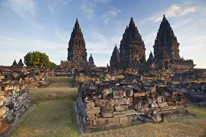 Javanese Architecture Style Stampe: Temples at Prambanan complex, Java, Indonesia