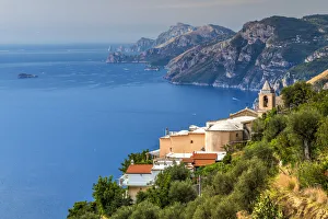 Campania Region Europe Stampe: The tiny village of Nocelle located along the Path of the Gods trail, Amalfi coast