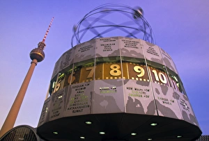 Alexanderplatz Landmark Stampe: Universal clock