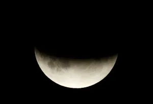 July 2019 Lunar Eclipse Stampe: A partial lunar eclipse is seen in Berlin