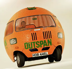 Classic British Cars Stampe: 1972 Mini Outspan
