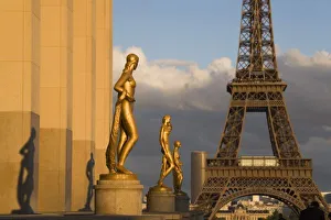 Eiffel Tower France Stampe: Eiffel Tower from