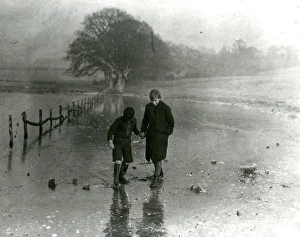 West Sussex Record Office Archive Stampe: Testing the ice for ice skating