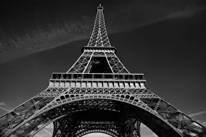 Eiffel Tower Landscape Stampe: Eiffel Tower